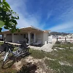 Couette-café Stabilimento Lido Burrone 4*