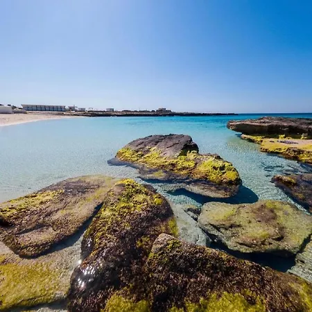 Oda ve Kahvaltı Stabilimento Lido Burrone 4*