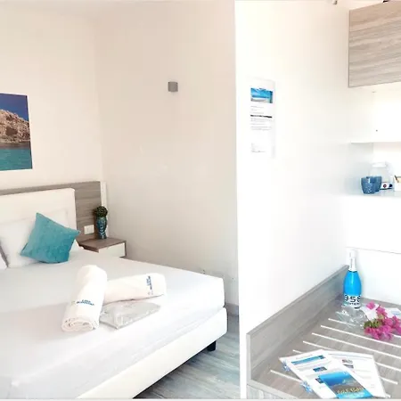 Stabilimento Lido Burrone Oda ve Kahvaltı 4*